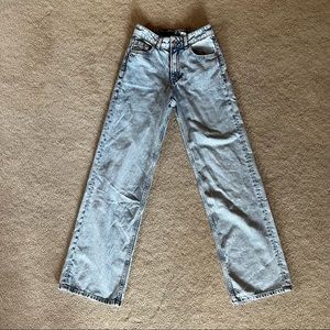 Brand new H&M light wash jeans